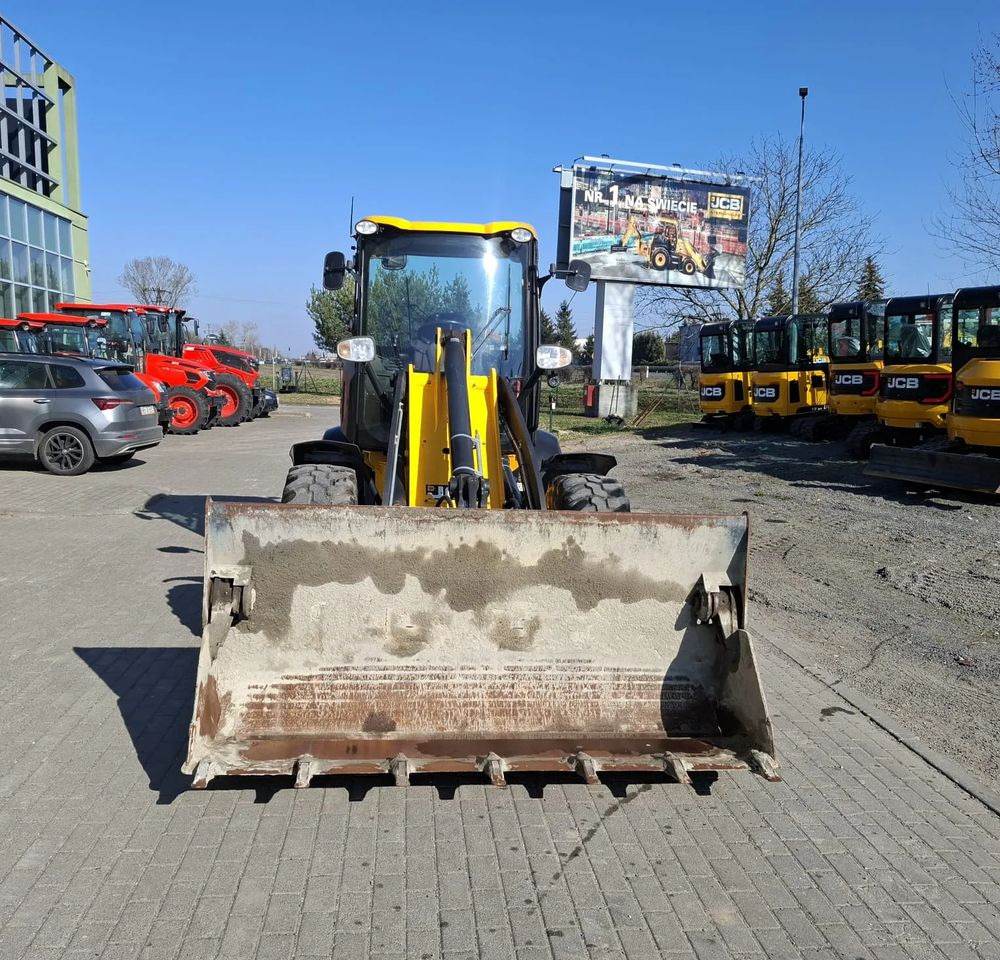 JCB 409 - Máy xúc bánh lốp: hình 2 JCB 409 - Máy xúc bánh lốp: hình 2