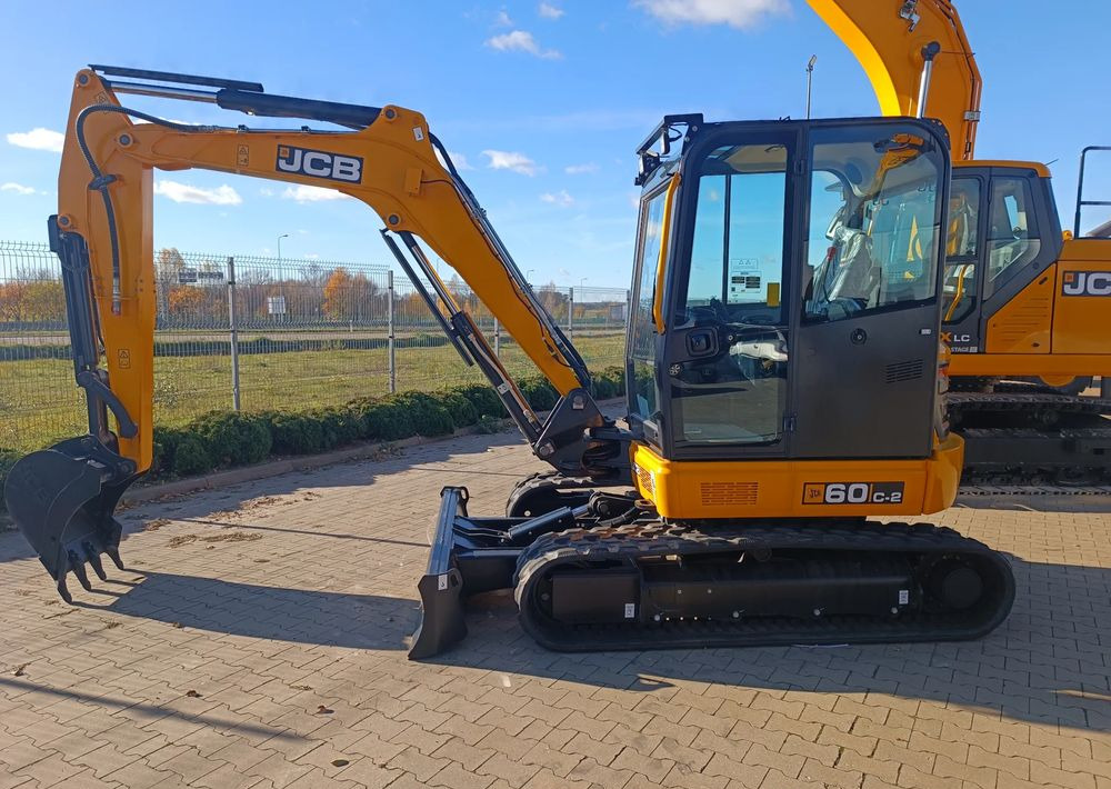 JCB 60C-2 - Máy xúc bánh xích: hình 3 JCB 60C-2 - Máy xúc bánh xích: hình 3