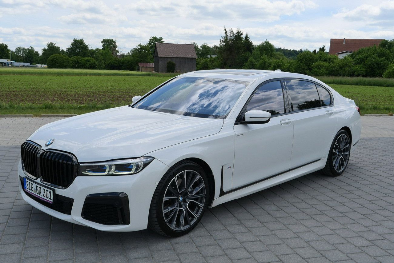 BMW 730Ld XDRIVE /VOLL/REAR ENTERT. /LANGSTRECKE 48V - Sedan: hình 2 BMW 730Ld XDRIVE /VOLL/REAR ENTERT. /LANGSTRECKE 48V - Sedan: hình 2