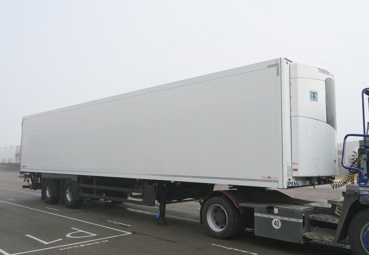 Schmitz Cargobull SKO 20 / LZG LENKACHSE /TK SLX / LBW 2000 kg - Sơ mi rơ moóc hộp kín: hình 2 Schmitz Cargobull SKO 20 / LZG LENKACHSE /TK SLX / LBW 2000 kg - Sơ mi rơ moóc hộp kín: hình 2