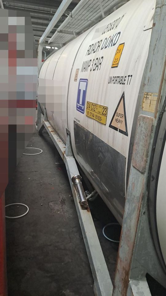 31.000 Liter V4A ADR bis 6/2026 mehrmals vorha - Container bồn: hình 2 31.000 Liter V4A ADR bis 6/2026 mehrmals vorha - Container bồn: hình 2