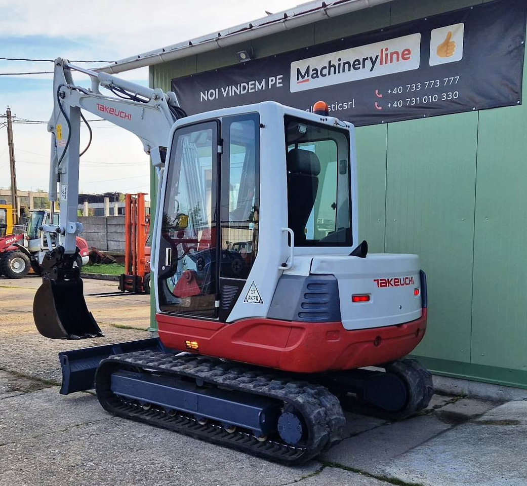 TAKEUCHI TB250 - Máy xúc mini: hình 5 TAKEUCHI TB250 - Máy xúc mini: hình 5