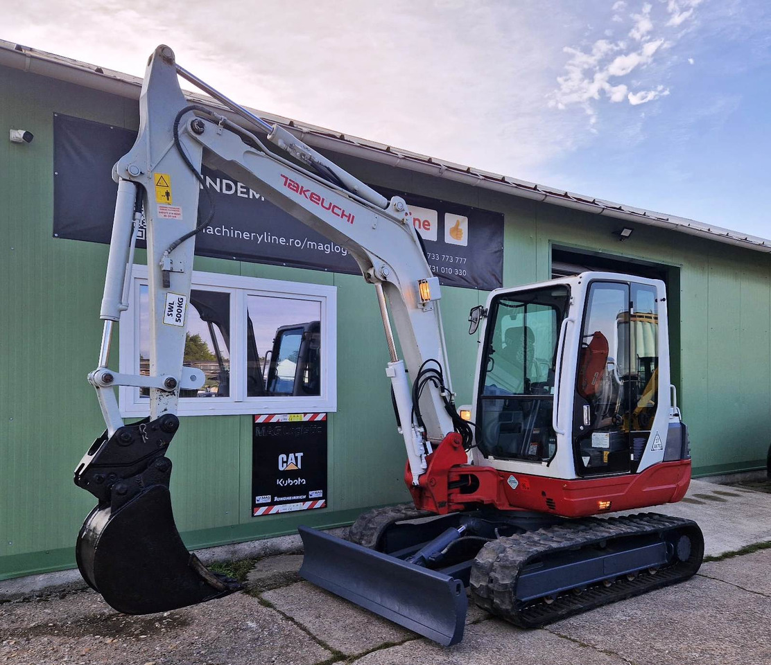 TAKEUCHI TB250 - Máy xúc mini: hình 1 TAKEUCHI TB250 - Máy xúc mini: hình 1