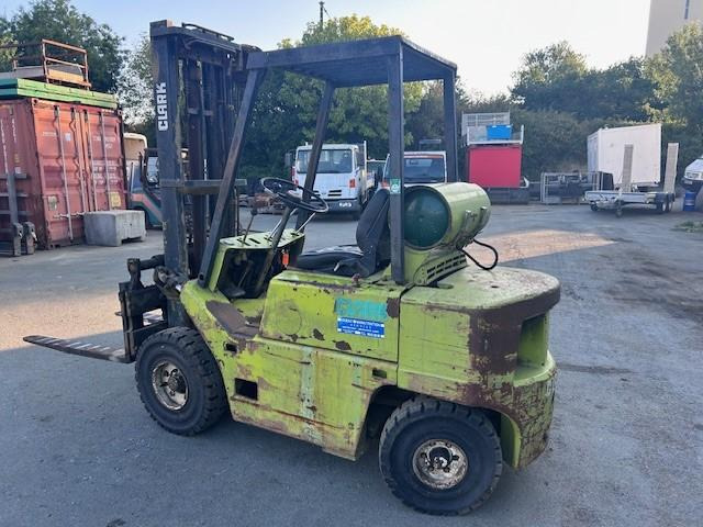 Clark C500-Y50LPG FRONTAL - Xe nâng gas: hình 1 Clark C500-Y50LPG FRONTAL - Xe nâng gas: hình 1