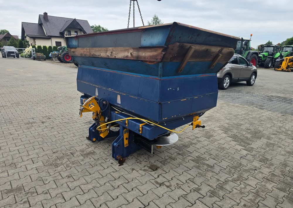 Bogballe - Máy rải phân bón: hình 1 Bogballe - Máy rải phân bón: hình 1