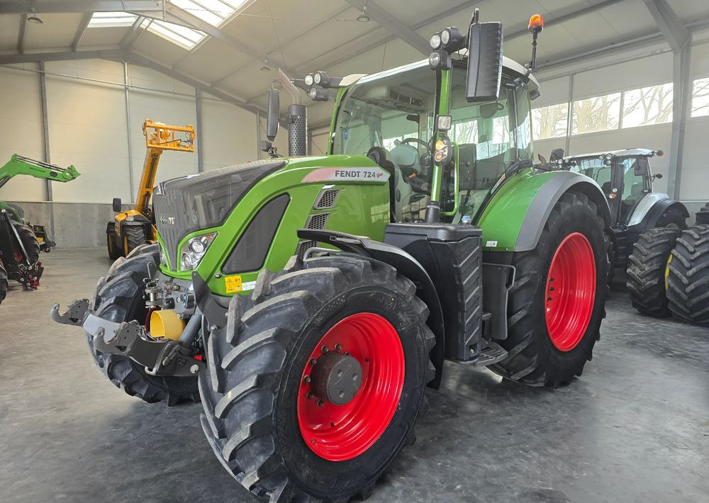Fendt 724 Vario Profi Plus - Máy cày: hình 2 Fendt 724 Vario Profi Plus - Máy cày: hình 2
