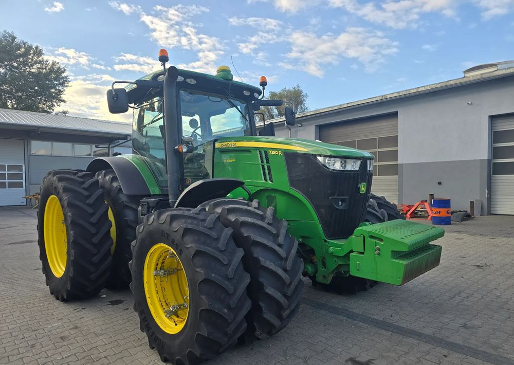 John Deere 7250R - Máy cày: hình 1 John Deere 7250R - Máy cày: hình 1