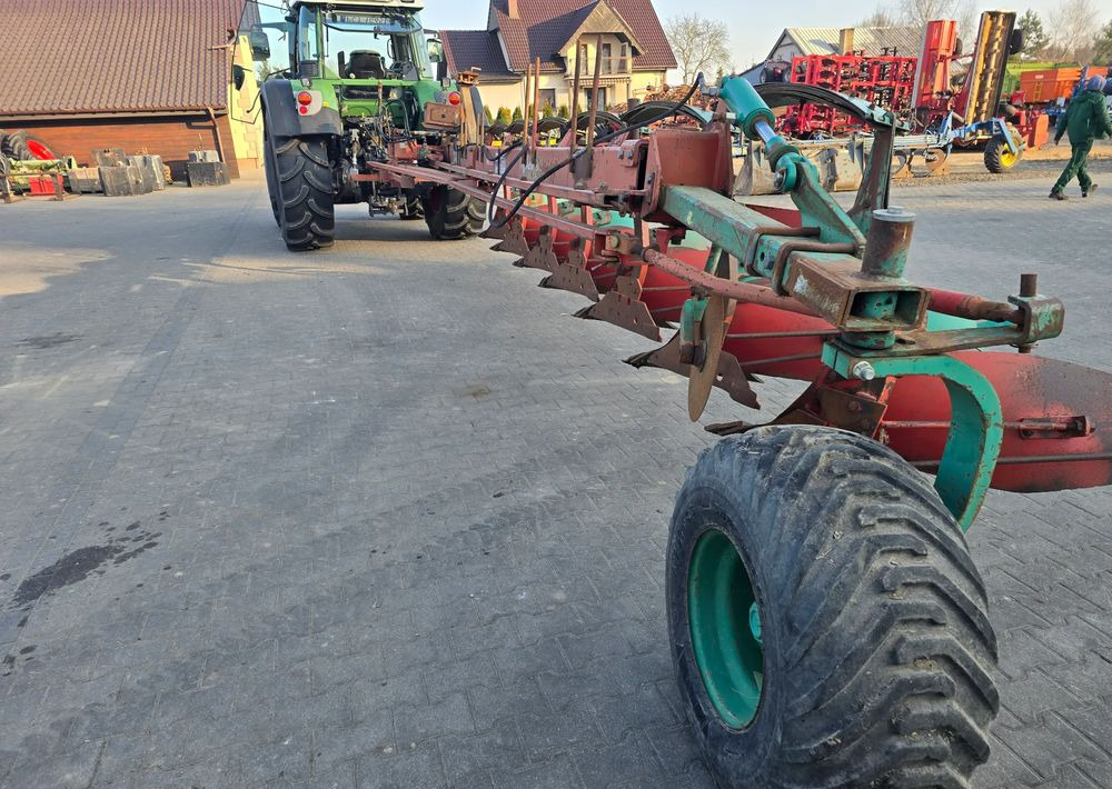Kverneland BB 100 z wałami cambel - Cày: hình 5 Kverneland BB 100 z wałami cambel - Cày: hình 5