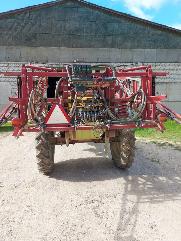 HARDI Ranger 2500 - Máy xịt kéo: hình 4 HARDI Ranger 2500 - Máy xịt kéo: hình 4