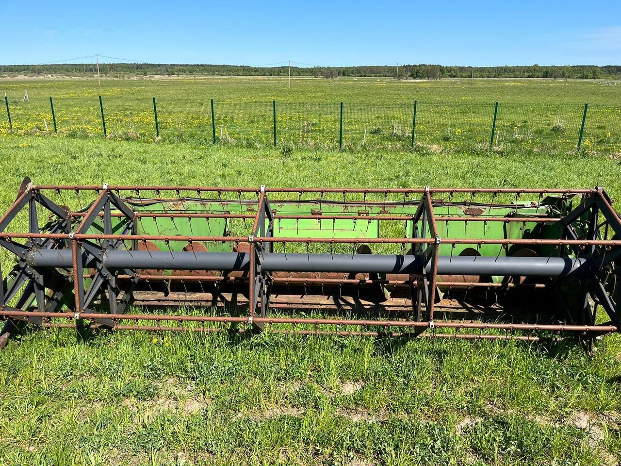 John Deere 1075 - Máy gặt đập: hình 3 John Deere 1075 - Máy gặt đập: hình 3