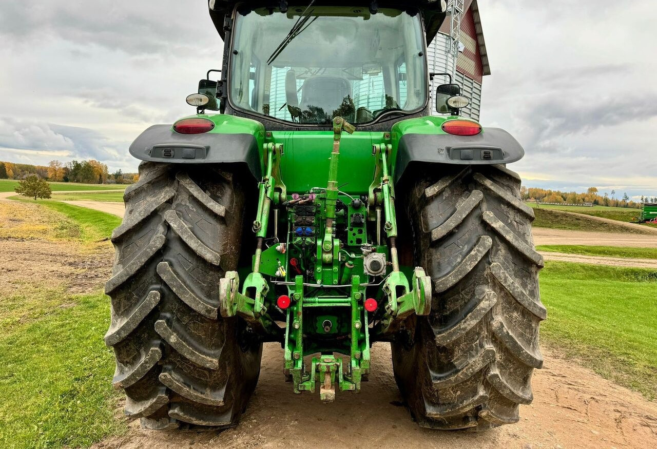 John Deere 8360 R - Máy cày: hình 3 John Deere 8360 R - Máy cày: hình 3