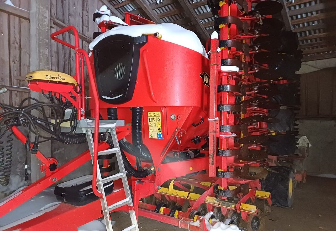 Väderstad Spirit 800 S - Máy gieo hạt chính xác: hình 1 Väderstad Spirit 800 S - Máy gieo hạt chính xác: hình 1