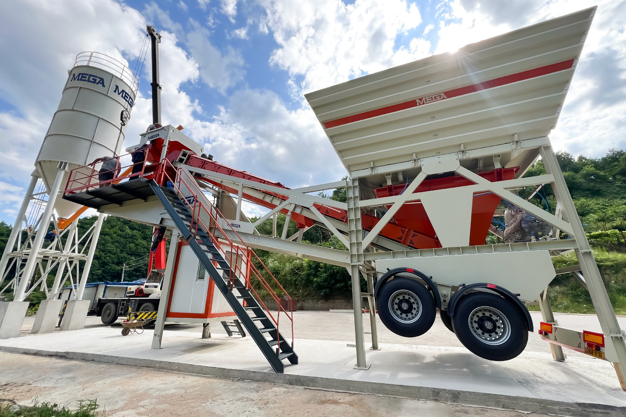 CONCRETE BATCHING PLANT MOBILE - Trạm trộn bê tông: hình 4 CONCRETE BATCHING PLANT MOBILE - Trạm trộn bê tông: hình 4
