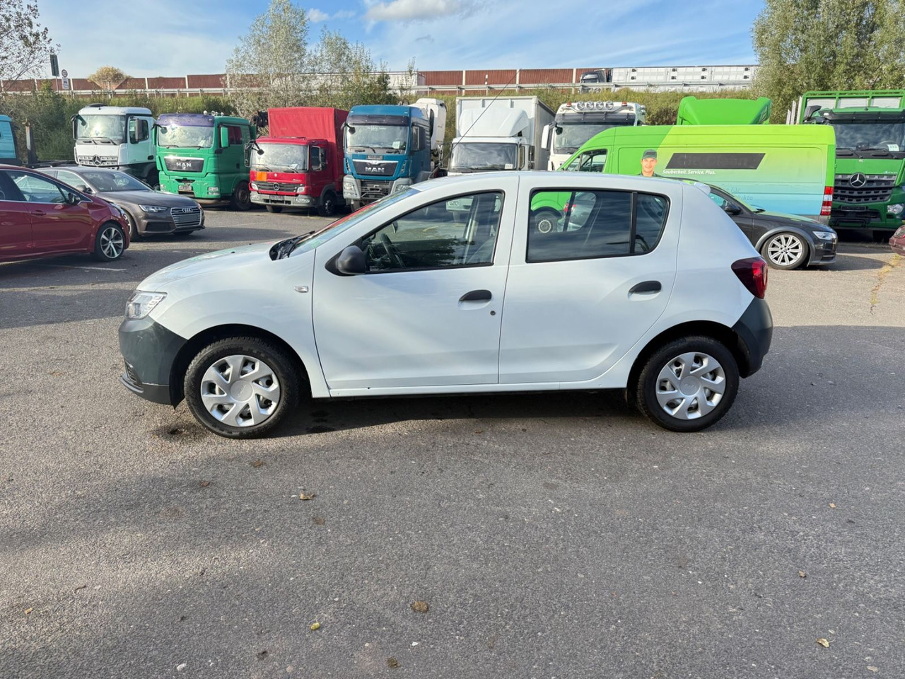 SUV Dacia Sandero II Access: hình 6