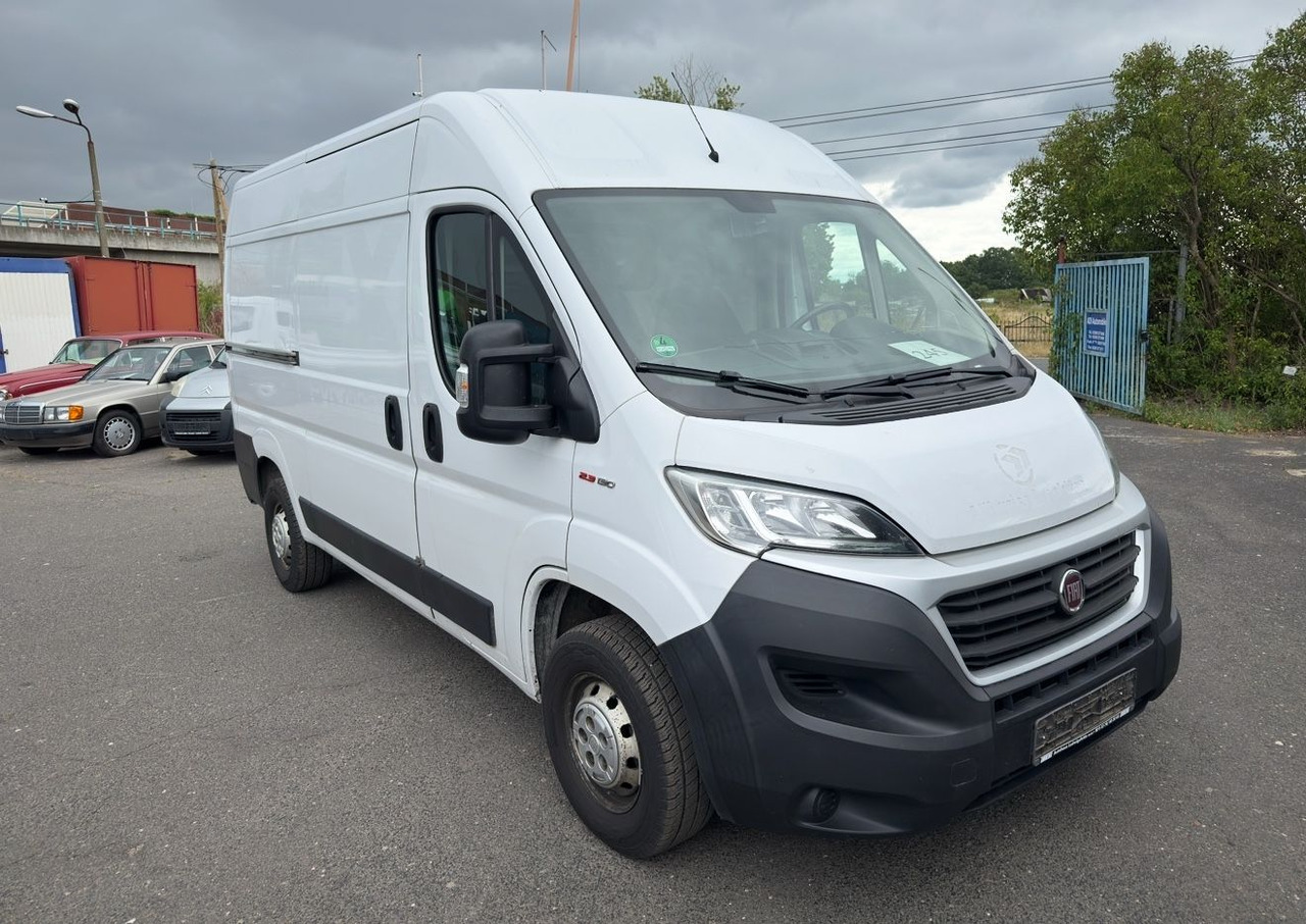 Fiat Ducato Hochr.-Kasten 33 130 L2H2 RS: 3450 mm - Xe van nhỏ gọn: hình 2 Fiat Ducato Hochr.-Kasten 33 130 L2H2 RS: 3450 mm - Xe van nhỏ gọn: hình 2