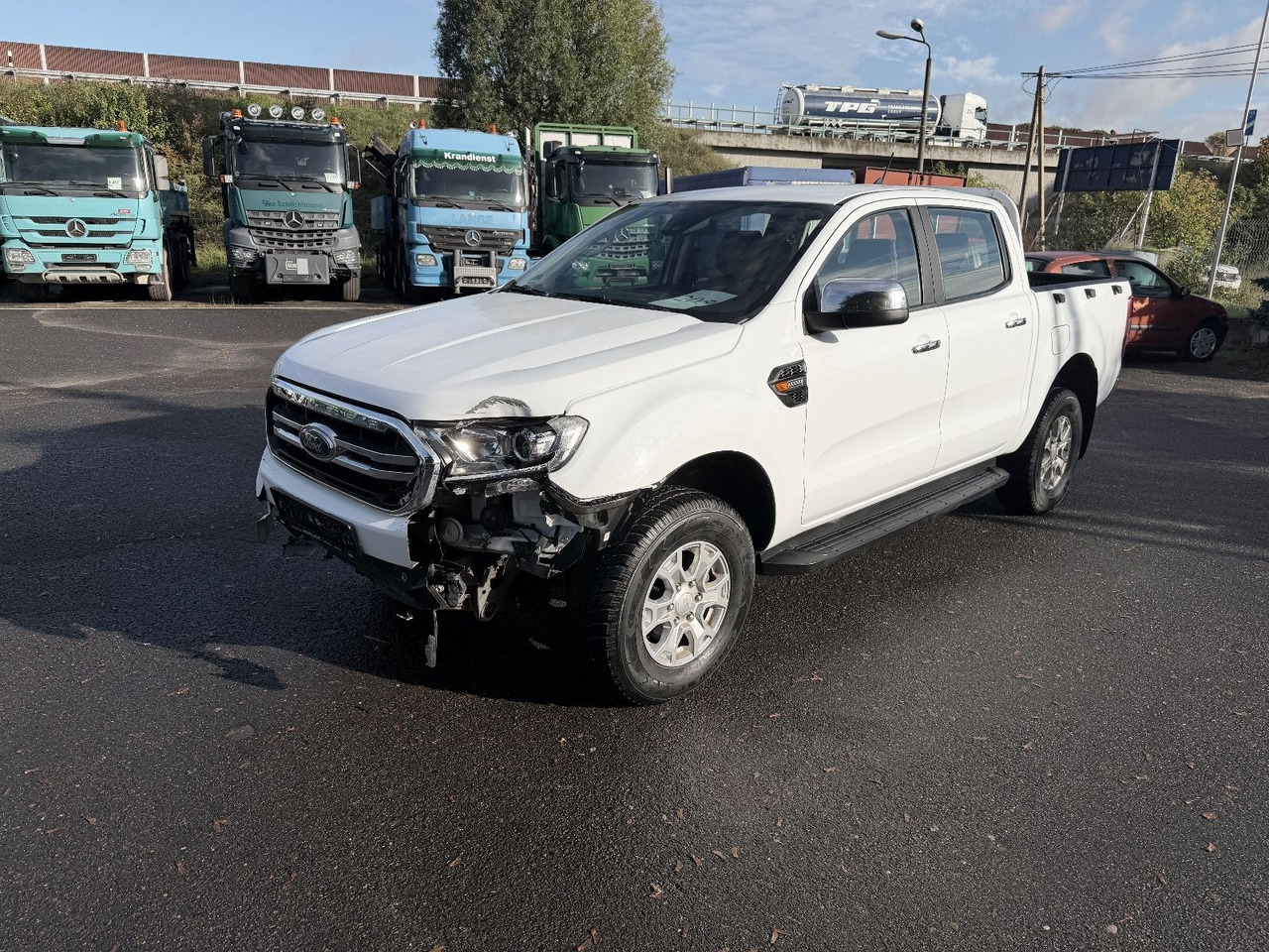 Ford Ranger XLT Doppelkabine 4x4 - SUV: hình 3 Ford Ranger XLT Doppelkabine 4x4 - SUV: hình 3