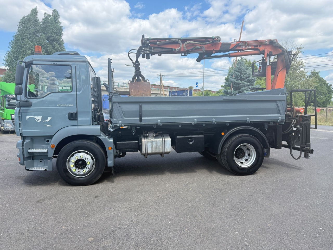 Xe ben, Xe cẩu tự hành MAN TGM 8.280  Kipper Kran Atlas 85.2: hình 6