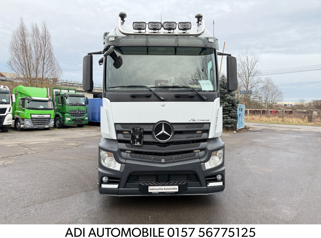 Mercedes-Benz Actros 2542 Abrollkipper mit Container - Xe tải nâng móc: hình 2 Mercedes-Benz Actros 2542 Abrollkipper mit Container - Xe tải nâng móc: hình 2