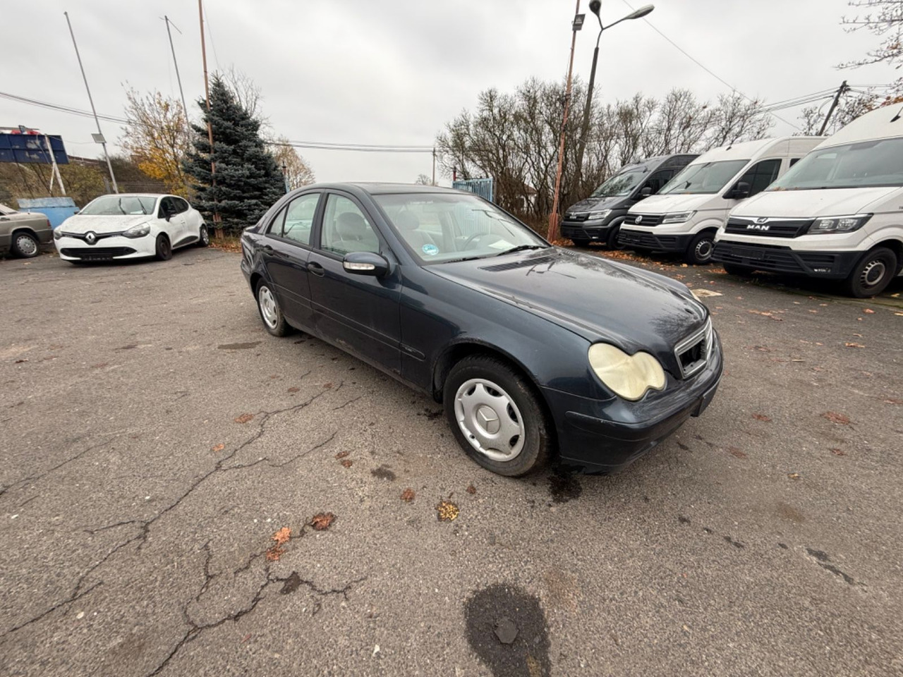 Mercedes-Benz C 180 T CLASSIC - Xe hơi: hình 2 Mercedes-Benz C 180 T CLASSIC - Xe hơi: hình 2