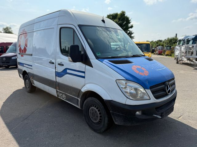 Mercedes-Benz Sprinter II Kasten 313 CDI MOTORSCHADEN !!! - Xe van chở hàng: hình 2 Mercedes-Benz Sprinter II Kasten 313 CDI MOTORSCHADEN !!! - Xe van chở hàng: hình 2
