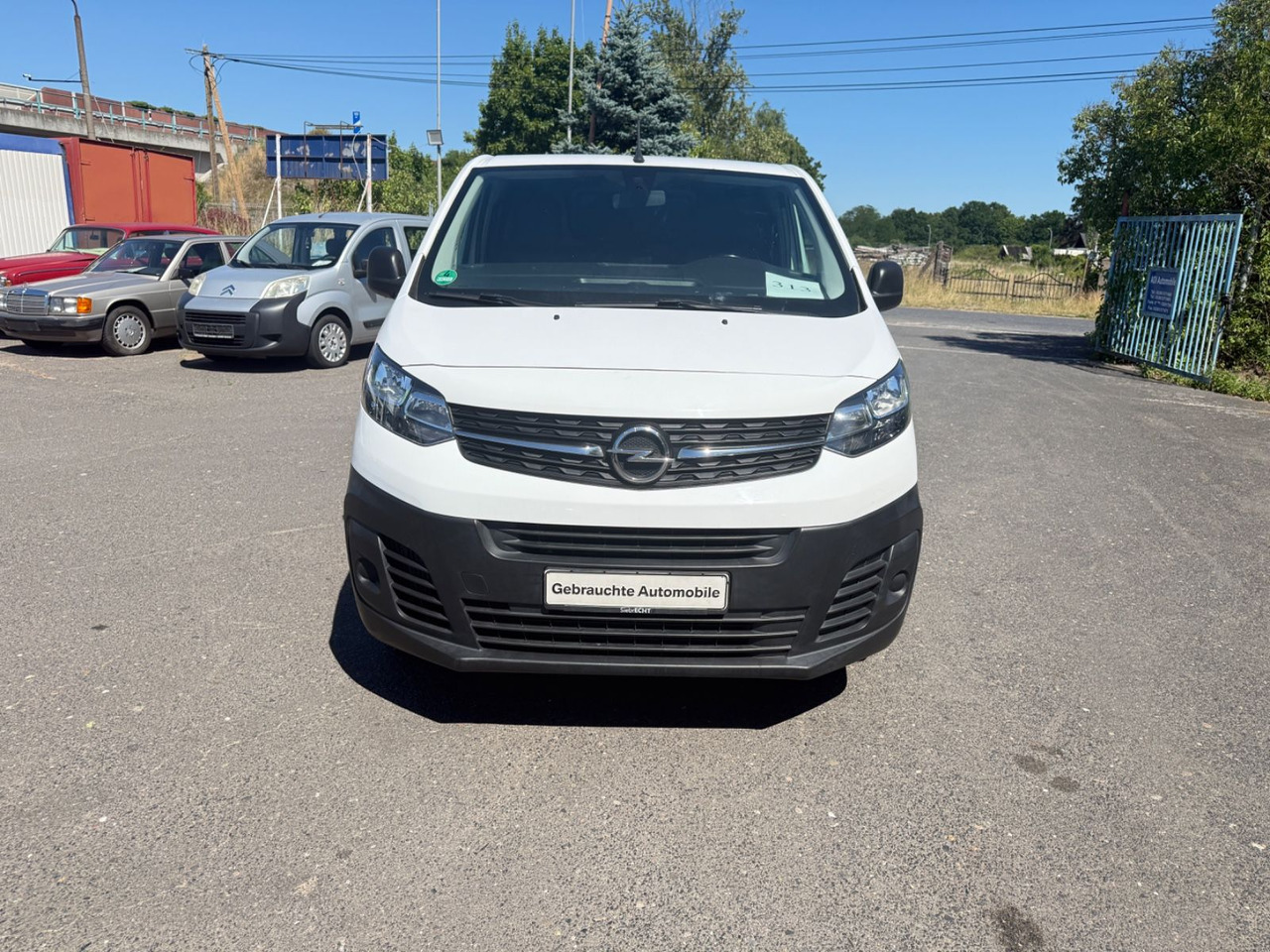 Opel Vivaro Kasten Edition - Xe van nhỏ gọn: hình 1 Opel Vivaro Kasten Edition - Xe van nhỏ gọn: hình 1