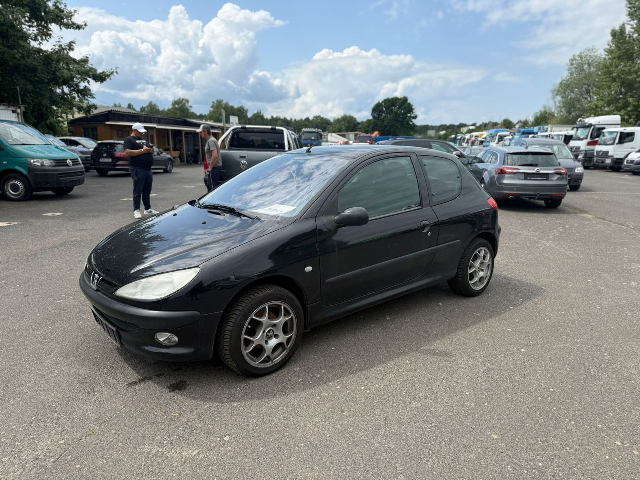 Peugeot 206 1.4 HDi - Sedan: hình 3 Peugeot 206 1.4 HDi - Sedan: hình 3