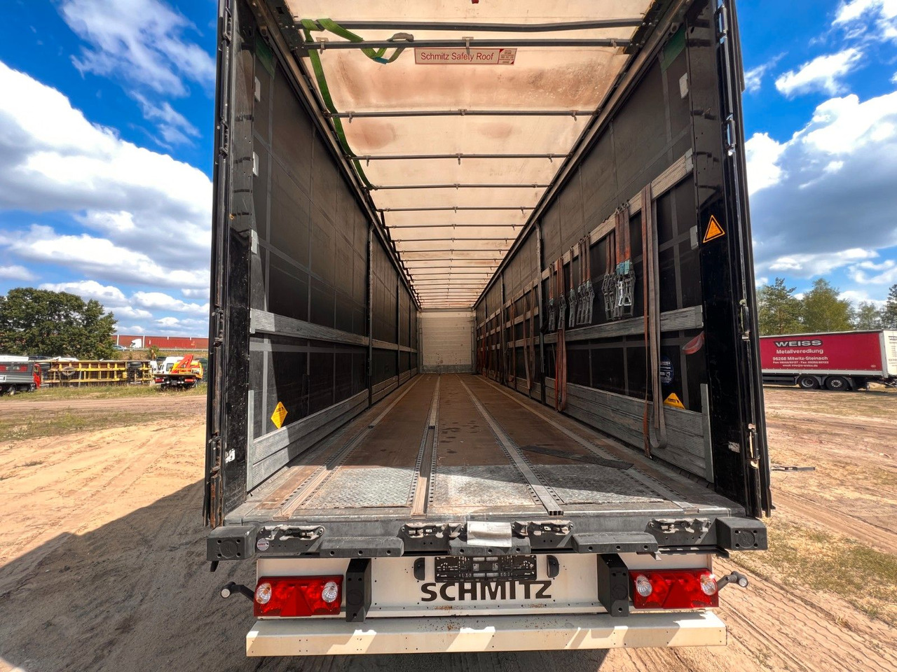 Schmitz Cargobull SCB S3T - Sơ mi rơ moóc mui bạt: hình 4 Schmitz Cargobull SCB S3T - Sơ mi rơ moóc mui bạt: hình 4