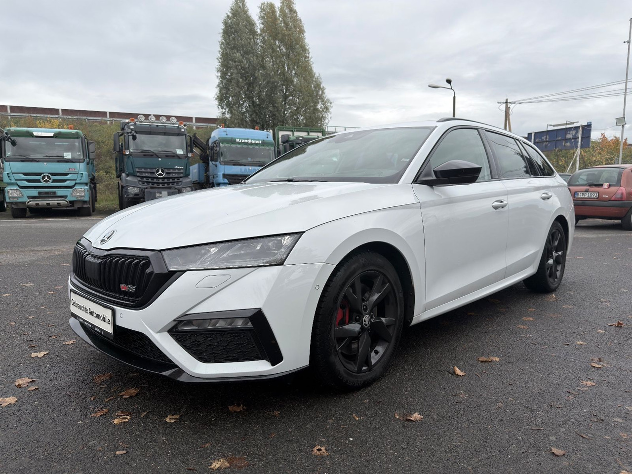 Skoda Octavia Combi RS First Edition - Xe wagon: hình 3 Skoda Octavia Combi RS First Edition - Xe wagon: hình 3