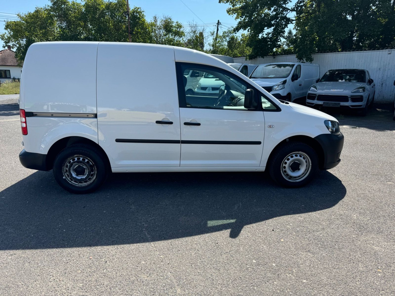 Volkswagen Caddy Kasten/Kombi Kasten EcoProfi - Xe van nhỏ gọn: hình 5 Volkswagen Caddy Kasten/Kombi Kasten EcoProfi - Xe van nhỏ gọn: hình 5