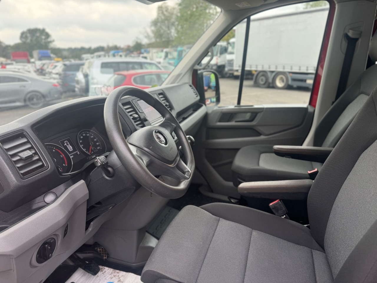 Xe van chở hàng Volkswagen Crafter Kasten Kasten 35 lang Hochdach FWD: hình 9