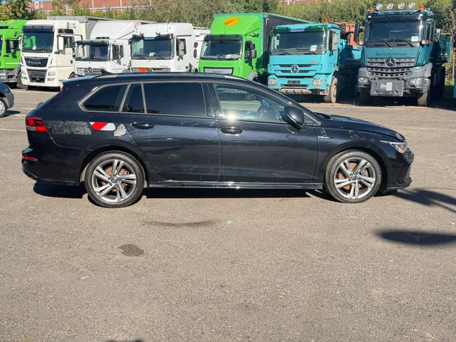 Volkswagen Golf VIII Variant R-Line Wasserschaden - Xe wagon: hình 5 Volkswagen Golf VIII Variant R-Line Wasserschaden - Xe wagon: hình 5