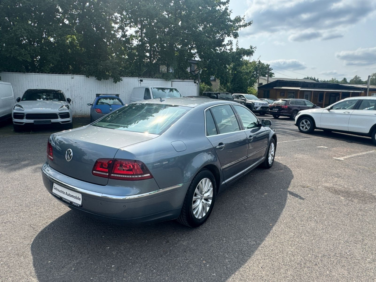 Volkswagen Phaeton V6 TDI 5-Sitzer 4Motion 3.0 TDI - Sedan: hình 4 Volkswagen Phaeton V6 TDI 5-Sitzer 4Motion 3.0 TDI - Sedan: hình 4