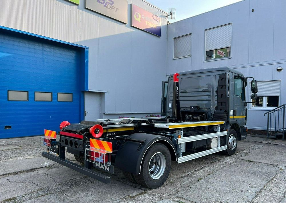 MAN TGL 12.180, hakowiec Janco/GP Lift - Xe tải chở rác: hình 5 MAN TGL 12.180, hakowiec Janco/GP Lift - Xe tải chở rác: hình 5
