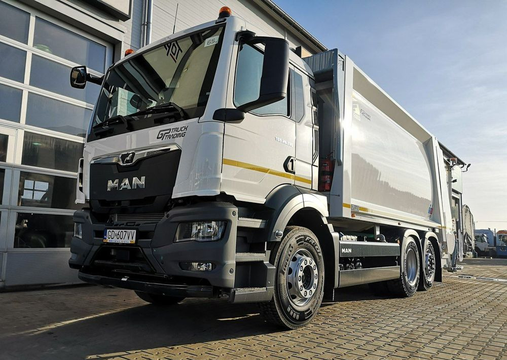 MAN TGS 26.330 - Xe tải chở rác: hình 1 MAN TGS 26.330 - Xe tải chở rác: hình 1