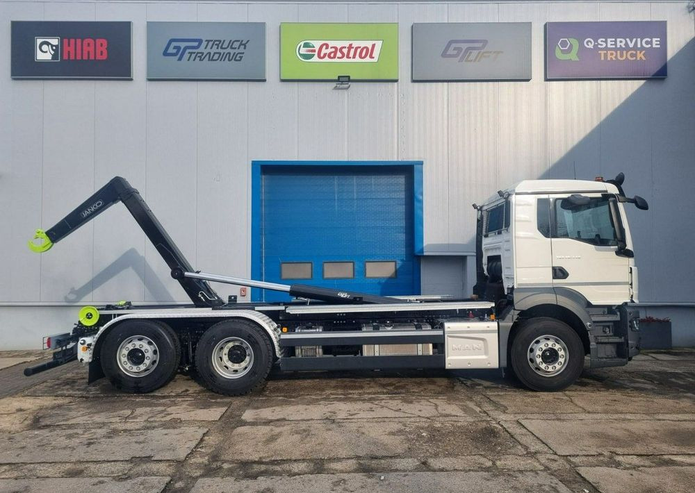 MAN TGS 26.360 - Xe tải chở rác: hình 4 MAN TGS 26.360 - Xe tải chở rác: hình 4