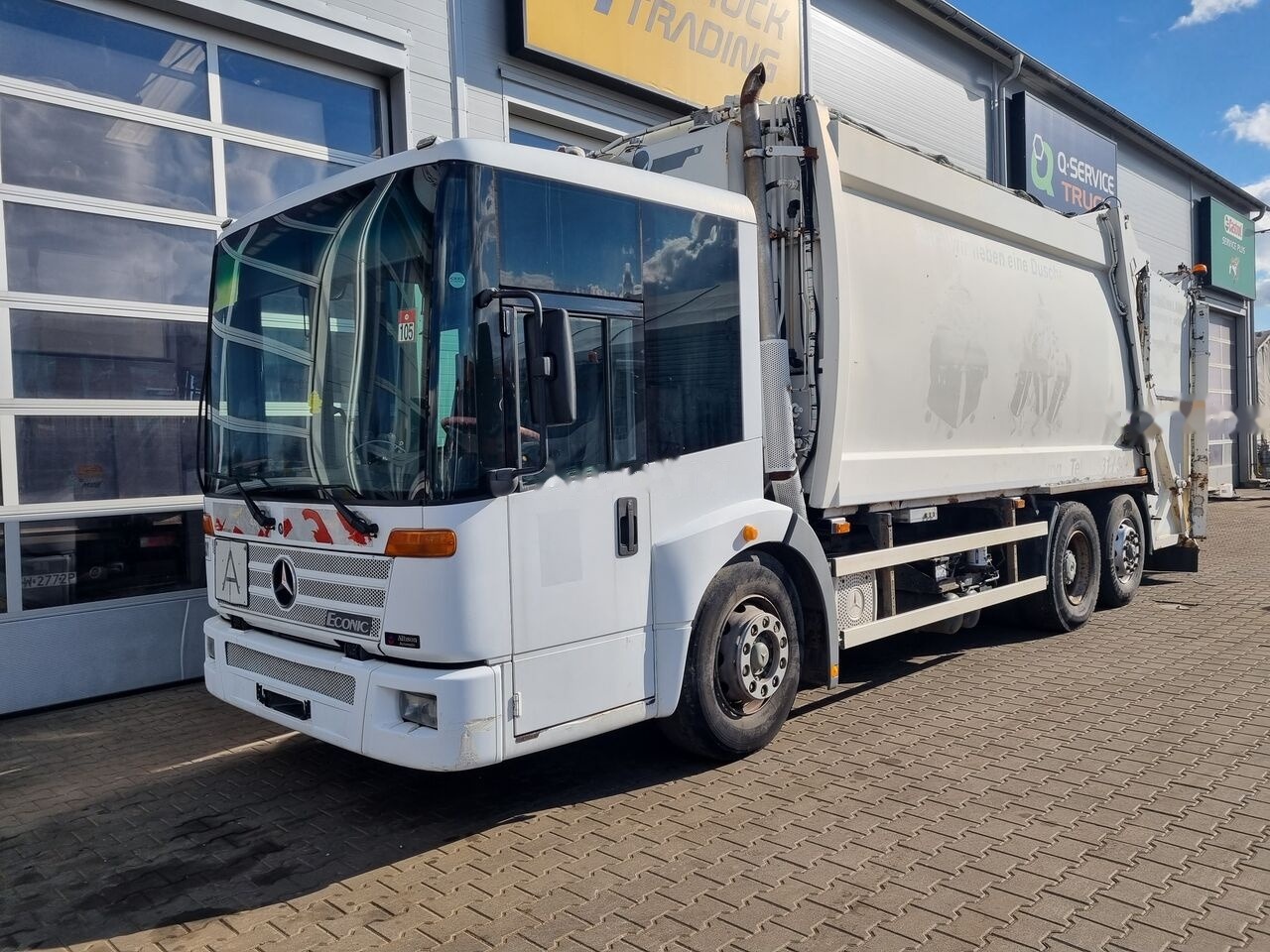 Mercedes-Benz Econic - Xe tải chở rác: hình 1 Mercedes-Benz Econic - Xe tải chở rác: hình 1