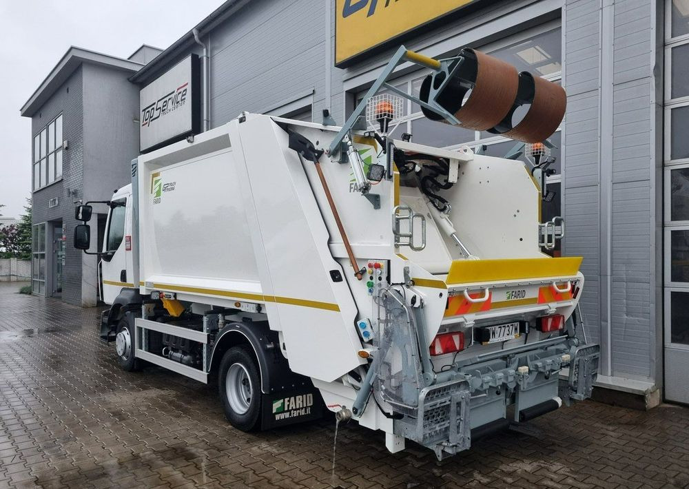 Renault D12 Farid - Xe tải chở rác: hình 4 Renault D12 Farid - Xe tải chở rác: hình 4