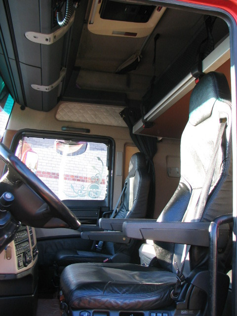 MAN TGX 18.500 LLS-U, SUPER STAN I WYGLĄD, EURO6 - Xe đầu kéo: hình 4 MAN TGX 18.500 LLS-U, SUPER STAN I WYGLĄD, EURO6 - Xe đầu kéo: hình 4