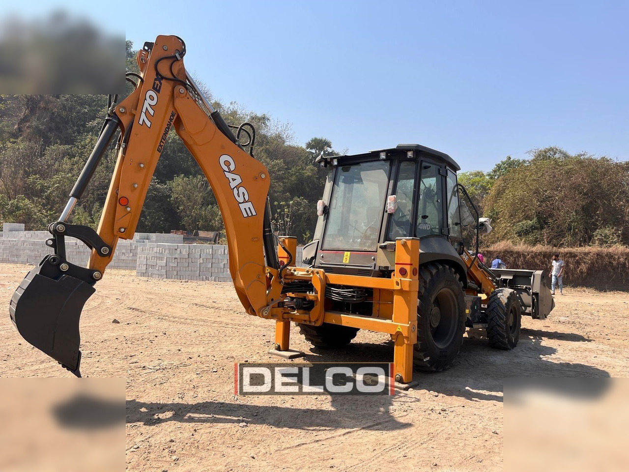 CASE 770EX - Máy xúc trước múc sau: hình 5 CASE 770EX - Máy xúc trước múc sau: hình 5