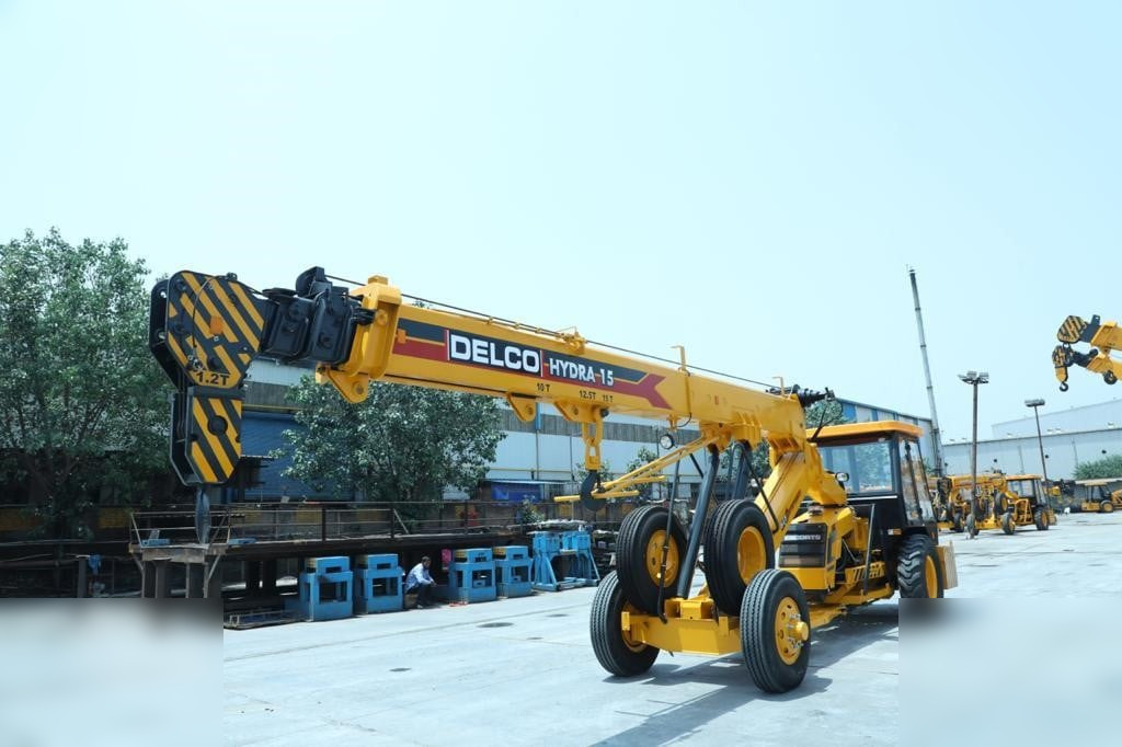 DELCO HYDRA 15 - Cẩu bánh lốp: hình 1 DELCO HYDRA 15 - Cẩu bánh lốp: hình 1