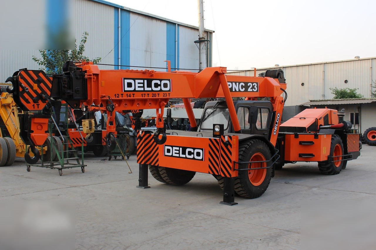 DELCO PNC 23 - Cẩu bánh lốp: hình 5 DELCO PNC 23 - Cẩu bánh lốp: hình 5
