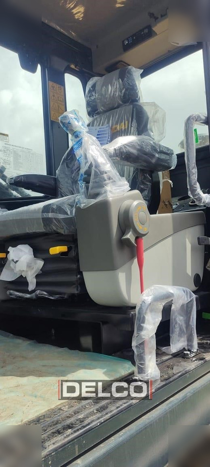 Máy xúc bánh xích mới HYUNDAI ROBEX 210: hình 12