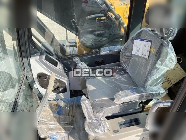 Máy xúc bánh xích mới HYUNDAI ROBEX 215L SMART: hình 11