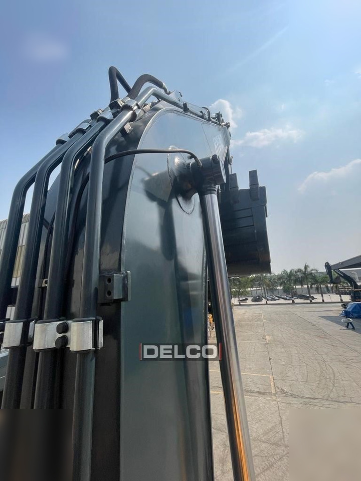 HYUNDAI ROBEX 215L SMART - Máy xúc bánh xích: hình 5 HYUNDAI ROBEX 215L SMART - Máy xúc bánh xích: hình 5