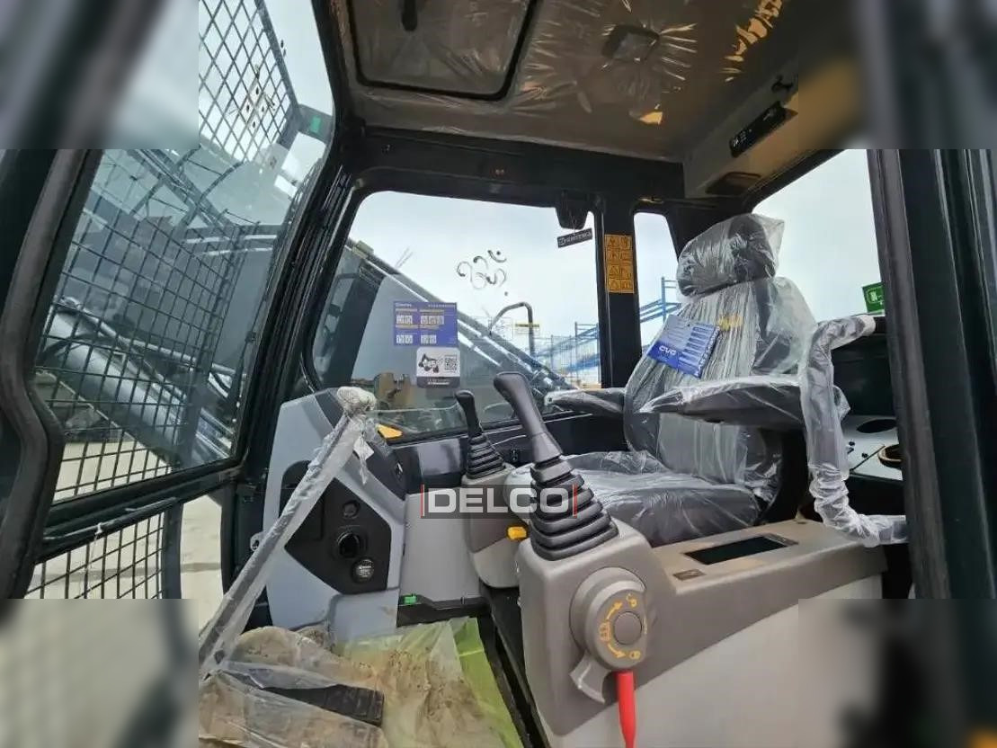 Máy xúc bánh xích mới HYUNDAI ROBEX 215L SMART: hình 12