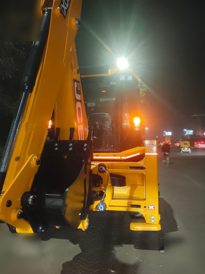 JCB 3DX SUPER - Máy xúc trước múc sau: hình 5 JCB 3DX SUPER - Máy xúc trước múc sau: hình 5