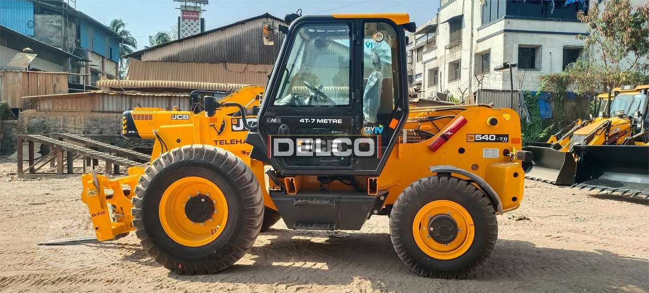 JCB 540-70 - Xe nhấc hình viễn vọng kính: hình 1 JCB 540-70 - Xe nhấc hình viễn vọng kính: hình 1