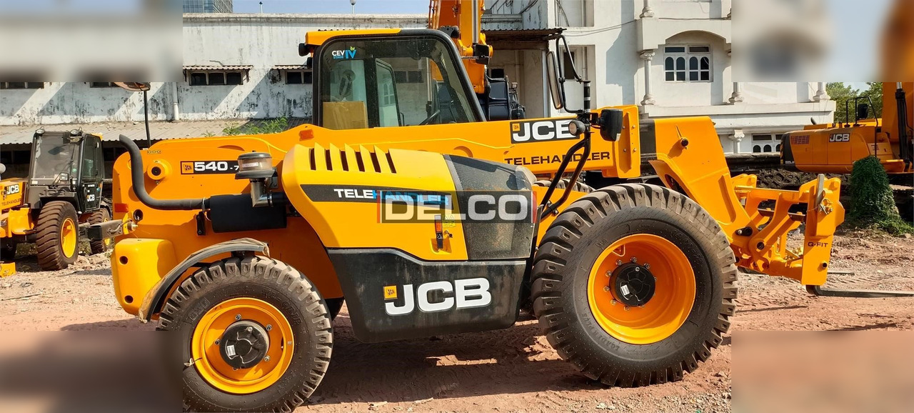 JCB 540-70 - Xe nhấc hình viễn vọng kính: hình 1 JCB 540-70 - Xe nhấc hình viễn vọng kính: hình 1