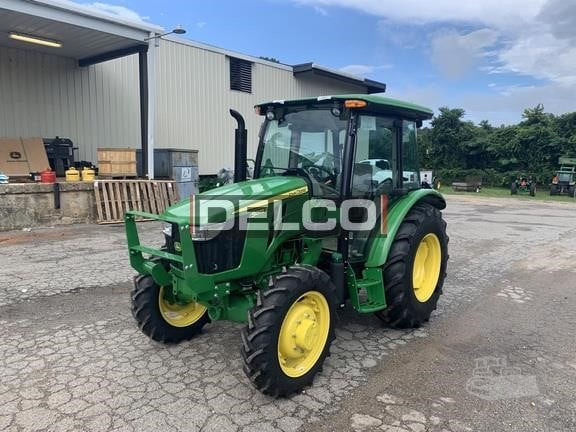 JOHN DEERE 5075E - Máy cày: hình 1 JOHN DEERE 5075E - Máy cày: hình 1