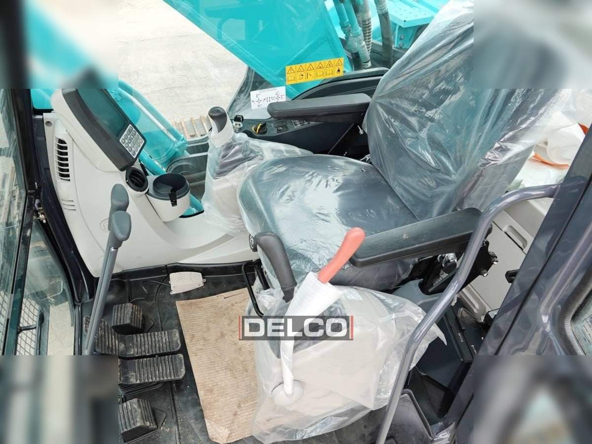 KOBELCO SK220 - Máy xúc bánh xích: hình 5 KOBELCO SK220 - Máy xúc bánh xích: hình 5